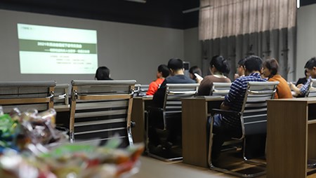 “暢談稻盛哲學(xué) 傳播正能(néng)量” ——西迪舉辦(bàn)首屆線(xiàn)下讀書交流會